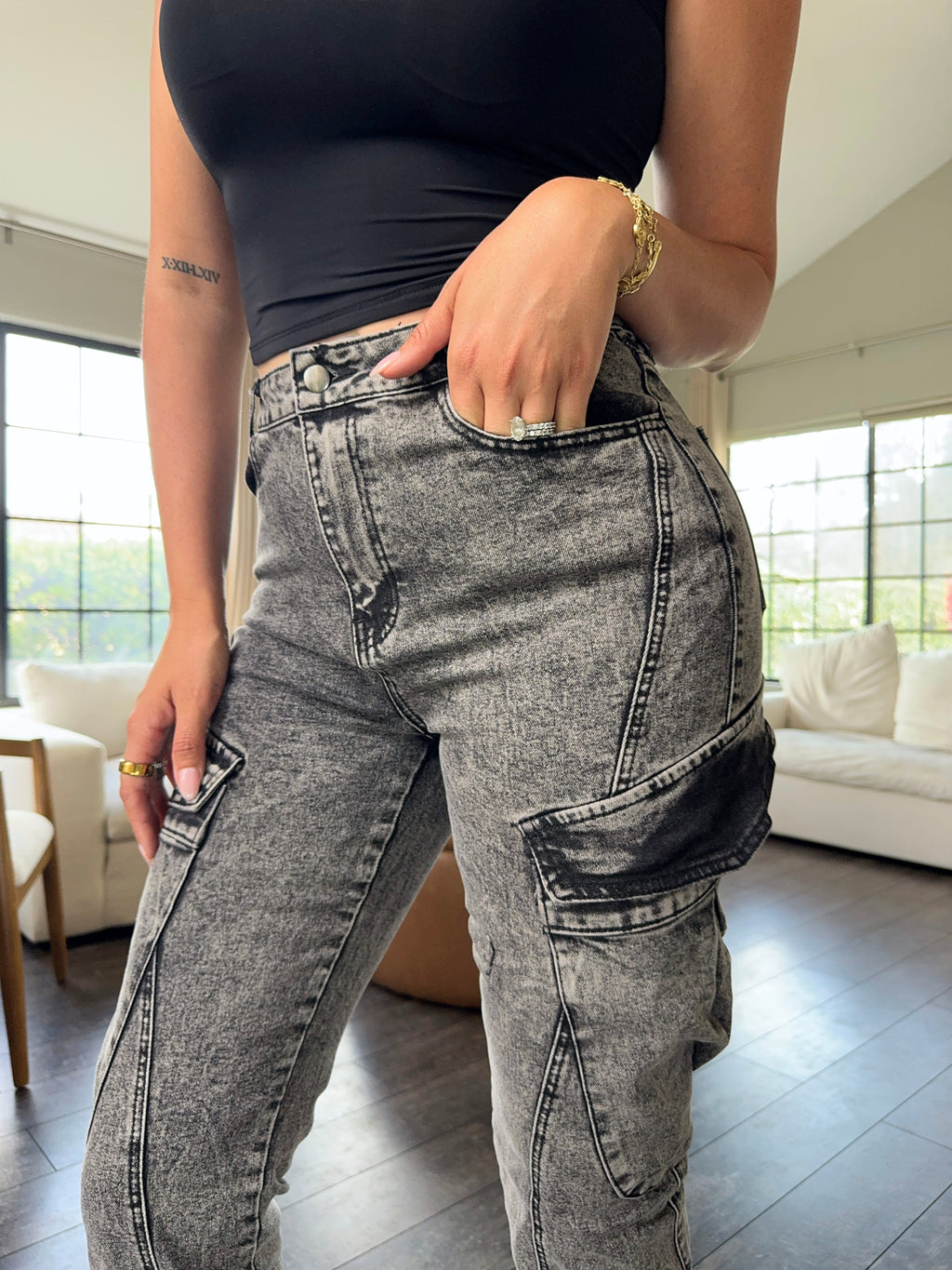 Victoria Cargo Pants (Washed Black)