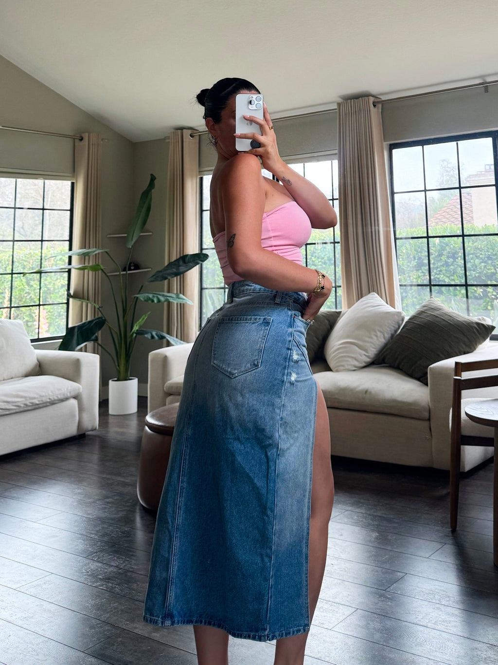 Yessenia High Rise Skirt (Light Denim)